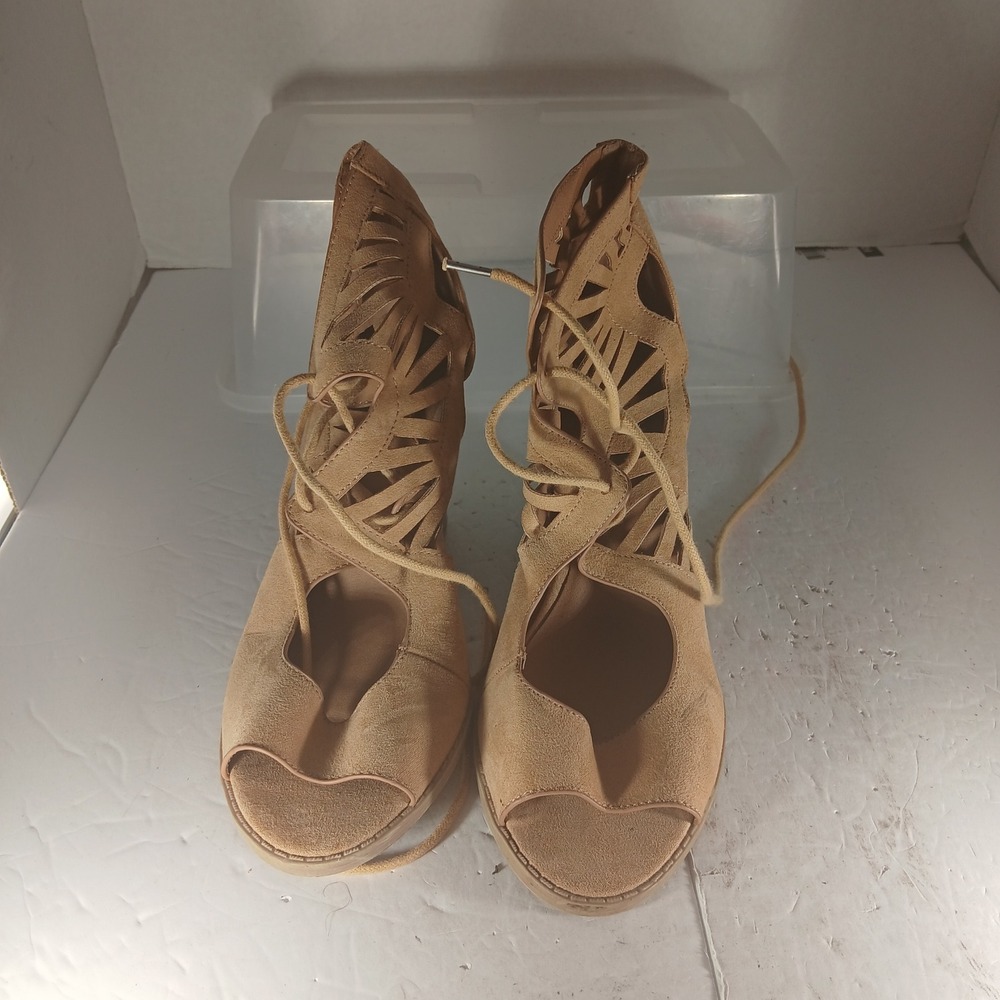 Charlotte Russe Block Heel Sandals 8 Tan Caged Lace Up Boho Faux Suede Open Toe - Picture 10 of 10